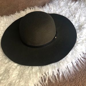 Olive green felt fedora